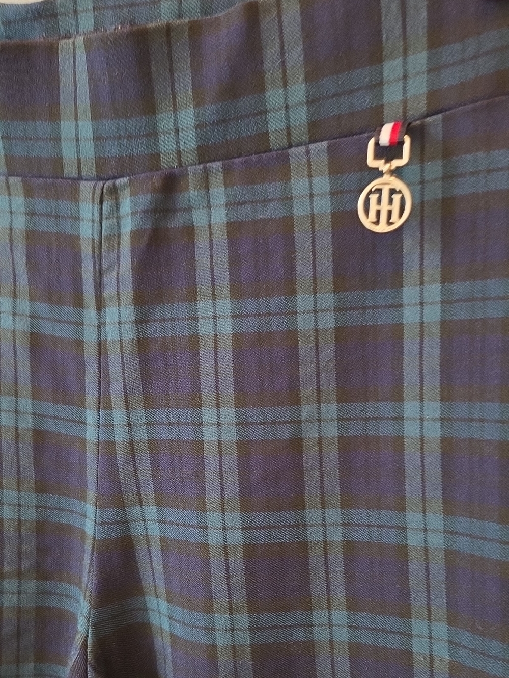 Tommy Hilfiger Blue Plaid Women’s Pants Size 4